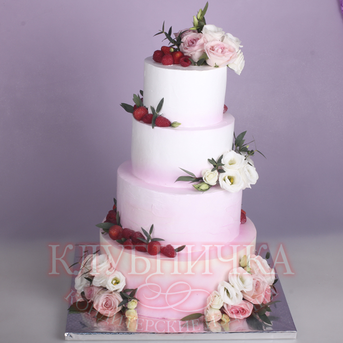 Свадебный торт "Розовый градиент с ягодками" 1500 руб/кг + 2000 живые цветы